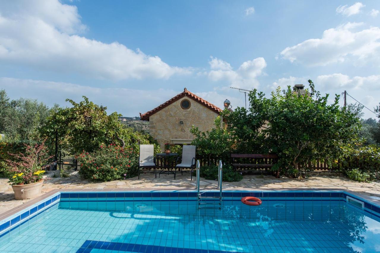 Villa Toula With Pool Nr Armeni Crete Maherí Kültér fotó